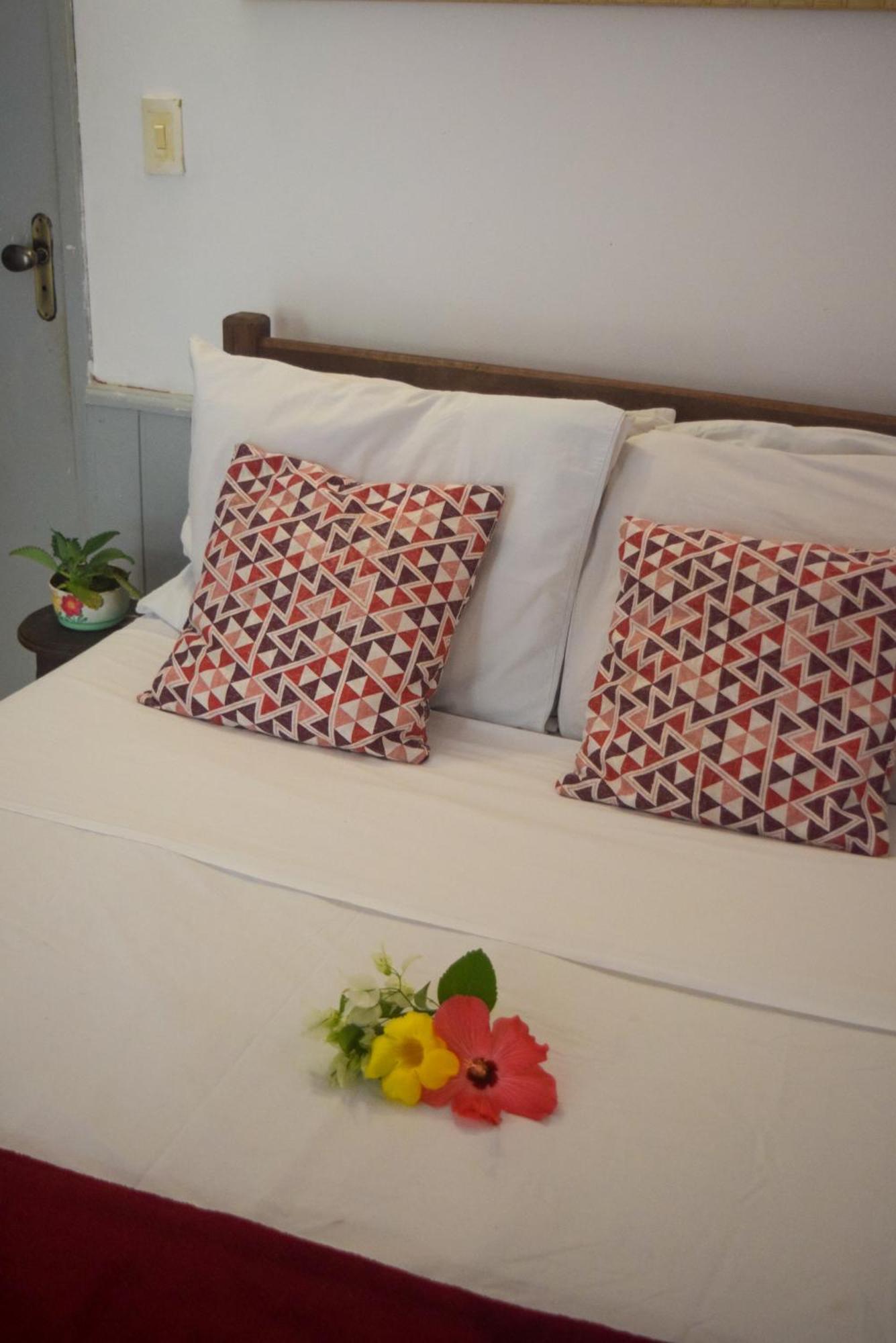 Leo'S Clan Beach Hostel Araquari Eksteriør billede